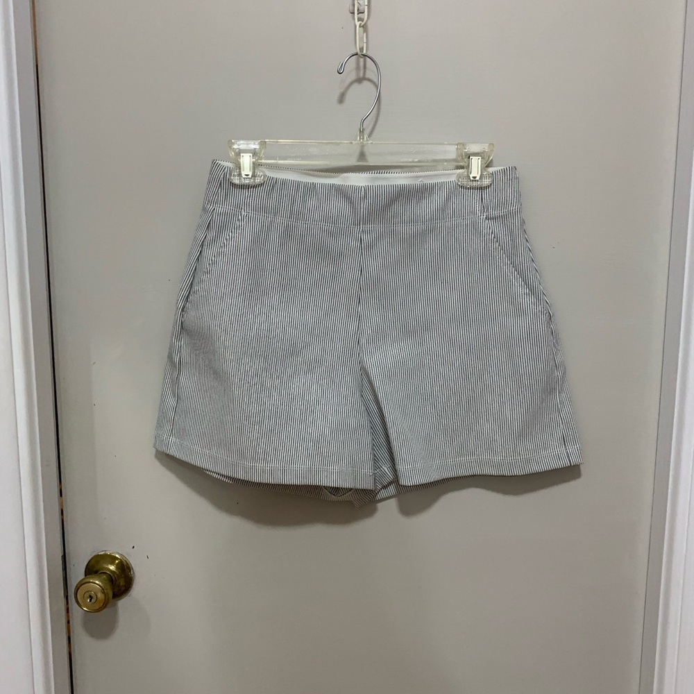 Max Studio Striped Gray Women's Shorts